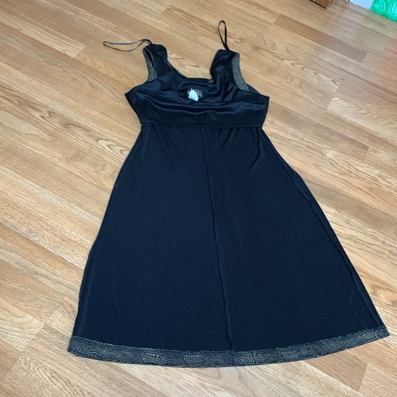 Vintage Nikki Morgan, sleeveless brown black abstract design midi dress. Size 8. - Picture 12 of 17